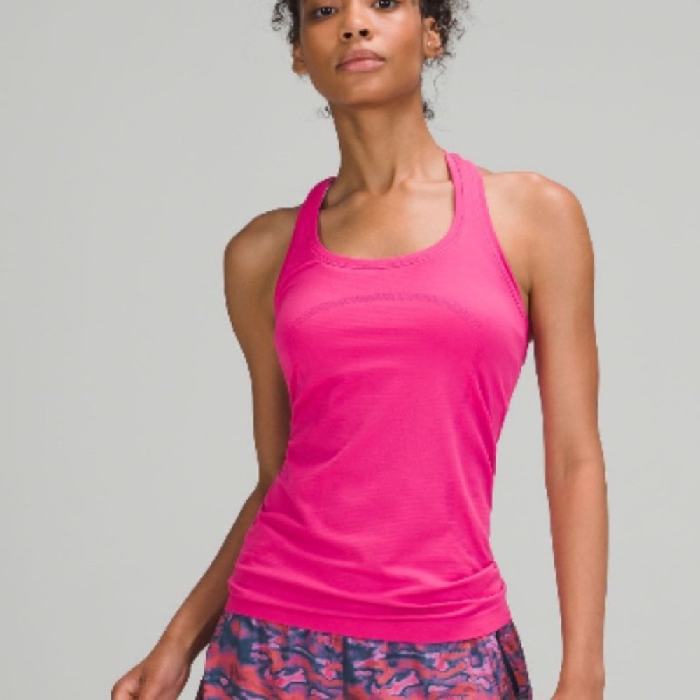 Lululemon Swiftly Tech Racerback Tank Top 2.0 *Hip Length (Size 6) Sonic Pink